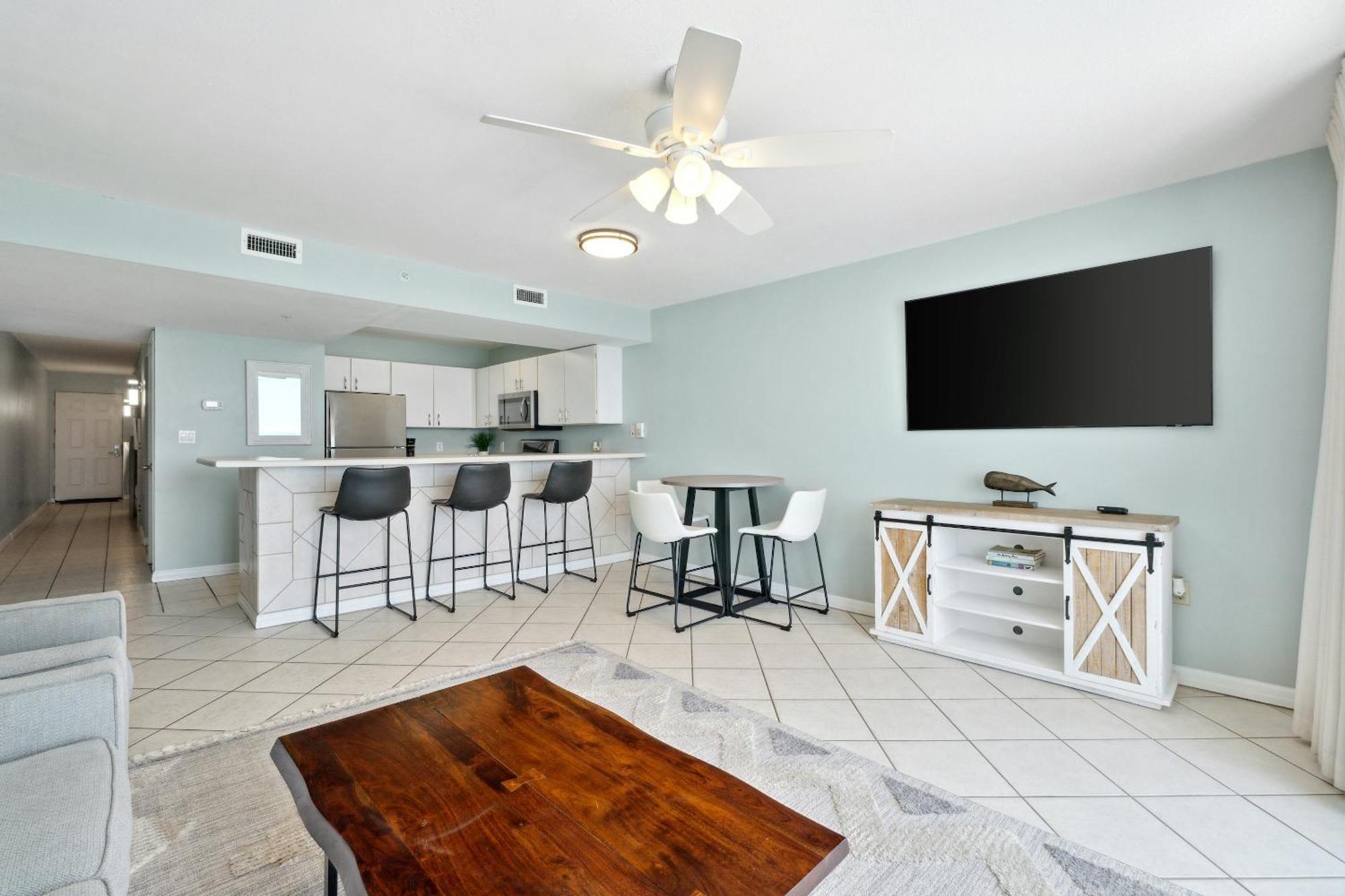 Pelican Beach Resort By Panhandle Getaways Destin Quarto foto